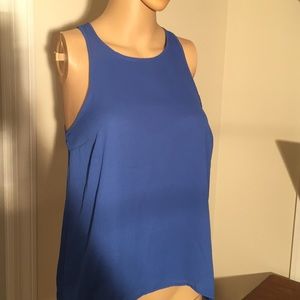 Cute formal/casual top!